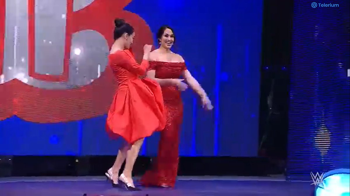 BellaSourceOrg's tweet image. #BrieBella #NikkiBella #TheBellaTwins #TwinMagic #BellaArmy #FearlessNikki #BrieMode #WWE #Wrestlemania #WWEHOF

(@BellaTwins)