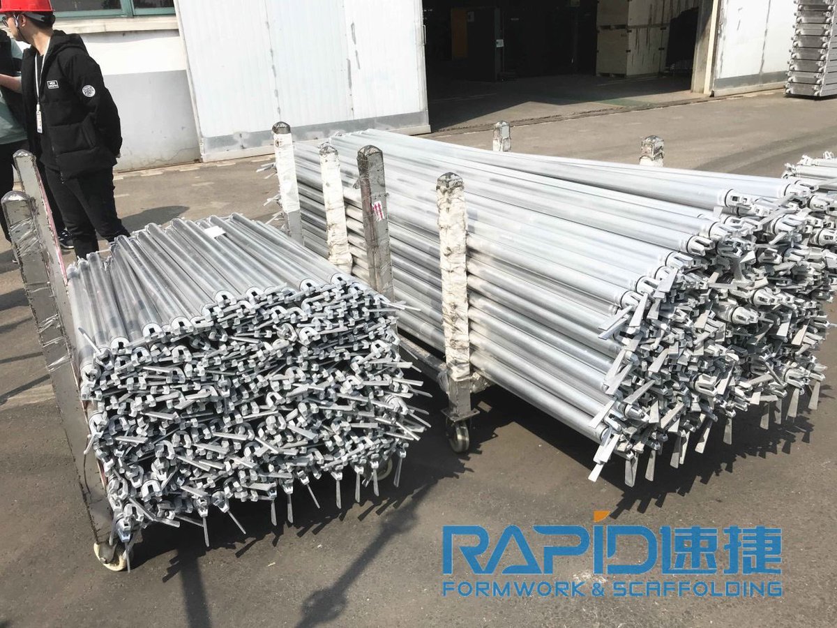 SarahFly11's tweet photo. 48.3 All #Aluminum #Modular scaffolding system mobile tower #rapidscaffolding

- Well fit for our steel 48.3 #ringlock system
- Loading tested allowed max capacity for each leg
2tons for bay height 1.5m- broken at 5tons;
1ton for bay height 2m
- Load Class III tested by SGS https://t.co/OKYQK6STj7