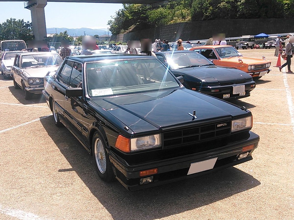 紫月 香川旧車ミーティング 撮影画像シリーズ 加工不足に気づいたので削除して再掲 30と30と30 爆 Y30 の商品化中古車だった黒のインパル630rは3年前に徳島は板野のイベントでも拝見してた 画像2枚目 お元気なようで何より T Co