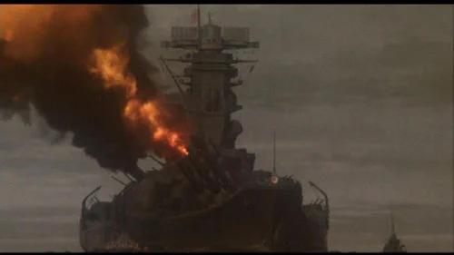 そうか、今日4月7日は戦艦大和が沈んだ日か。作戦の是非はともかく、連合艦隊の象徴が連合艦隊の終焉を演じれてたことはある意味幸せだったかな。解体されてくず鉄に売られるよりかはね。 