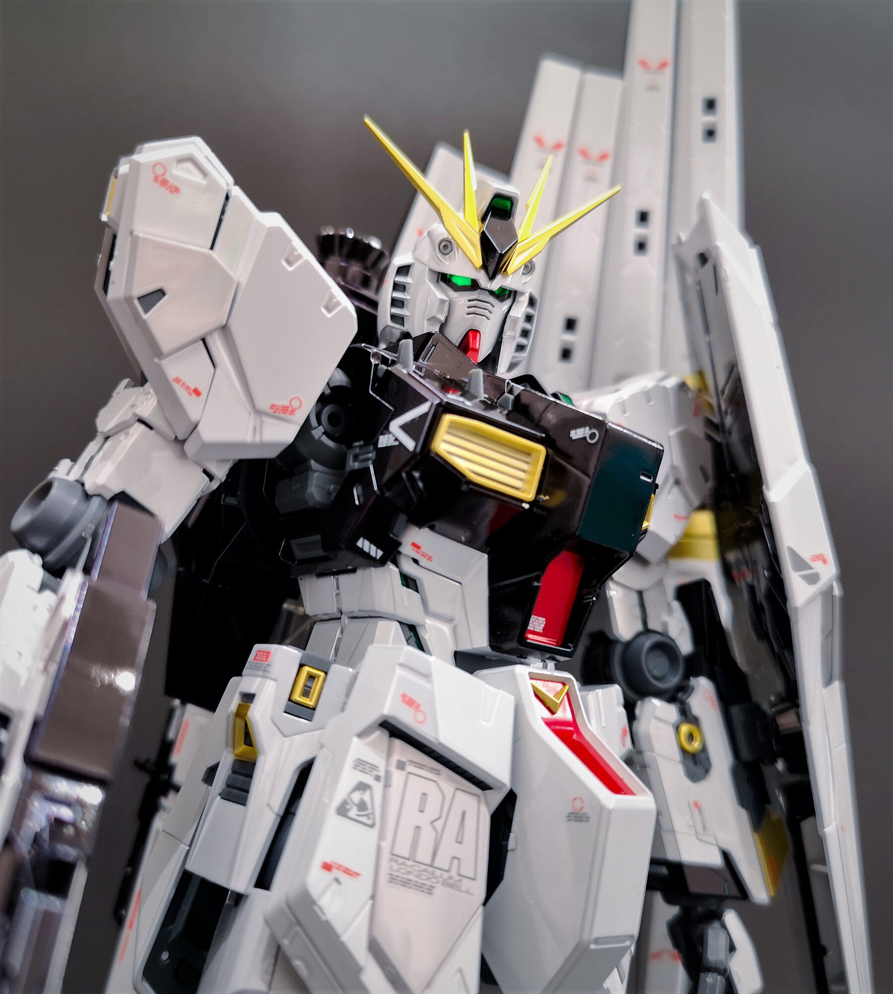 MG νガンダム ver.ka チタニウムフィニッシュ