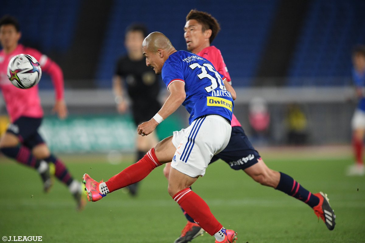 ｊリーグ 日本プロサッカーリーグ New Records 昨日行われた 横浜fmvsc大阪 で 横浜f マリノス の 前田大然 選手がスプリント回数 62回 を記録し ｊリーグ最多記録を更新しました 現在 スプリント回数ランキング4位までを 前田選手が独占