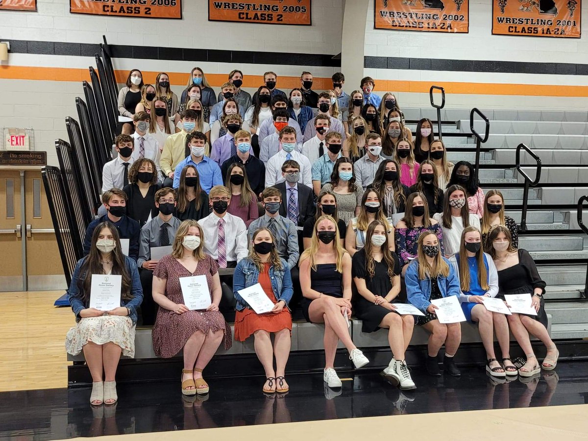 PlatteCountyNHS's tweet photo. NHS inducted 73 new members tonight! We are proud of all the accomplishments that these new members already have made and we can't wait to see what great things they will accomplish in the future! @PCHSHalls @PlatteCountyR3 #scholarship #service #leadership #character https://t.co/3RQPi396BM