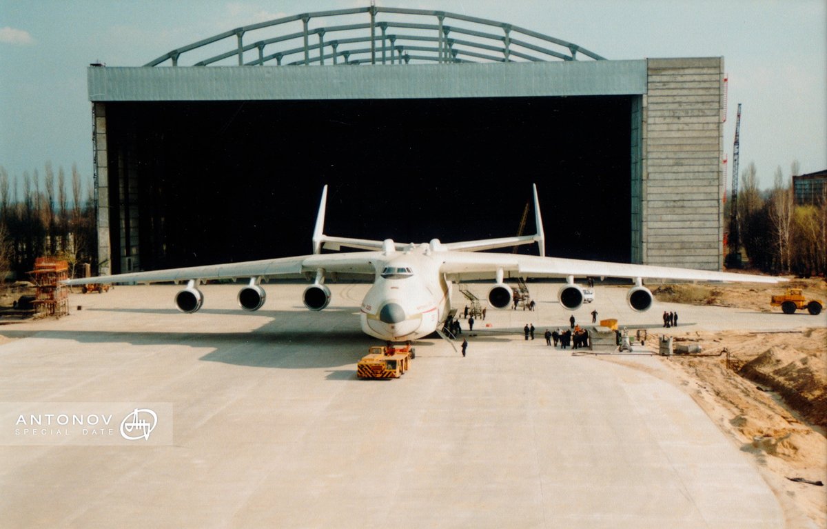 AntonovCompany's tweet photo. April 7, 2001 – renewed and upgraded for commercial operations #AN225 flew after long term staying on the ground after cancel  of the Energia-Buran program. This day is considered as the Mriya’s second birthday.
#Antonov #avgeek https://t.co/nakIqwqjYA