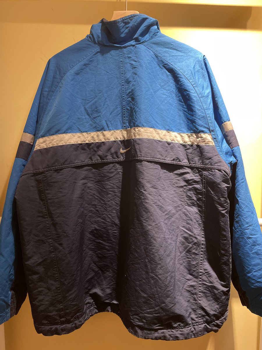 CHIWAWAVINTAGE's tweet image. nike 復古防水外套

衣長：74
肩寬：51
胸圍：66
袖長：60