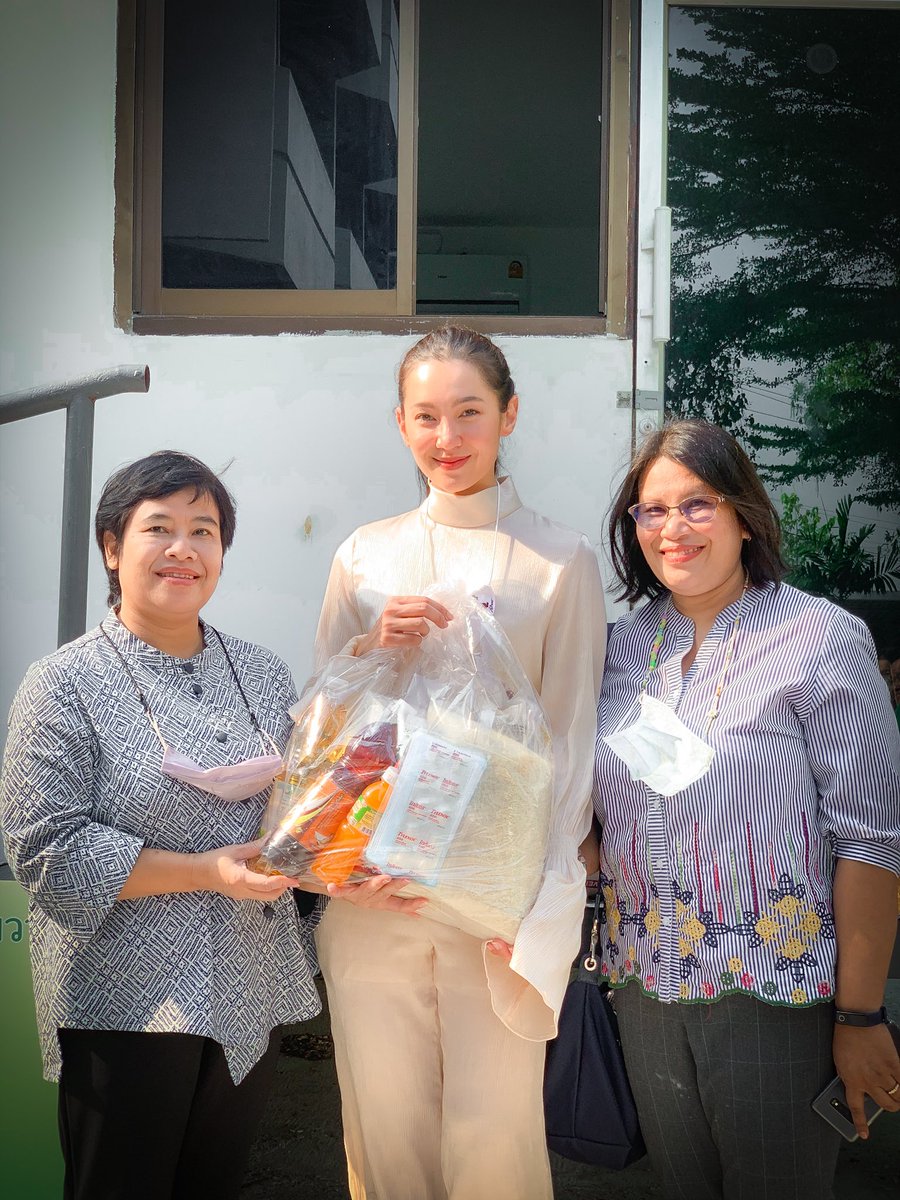 วัดพระยาสุเรนทร์ tweet media