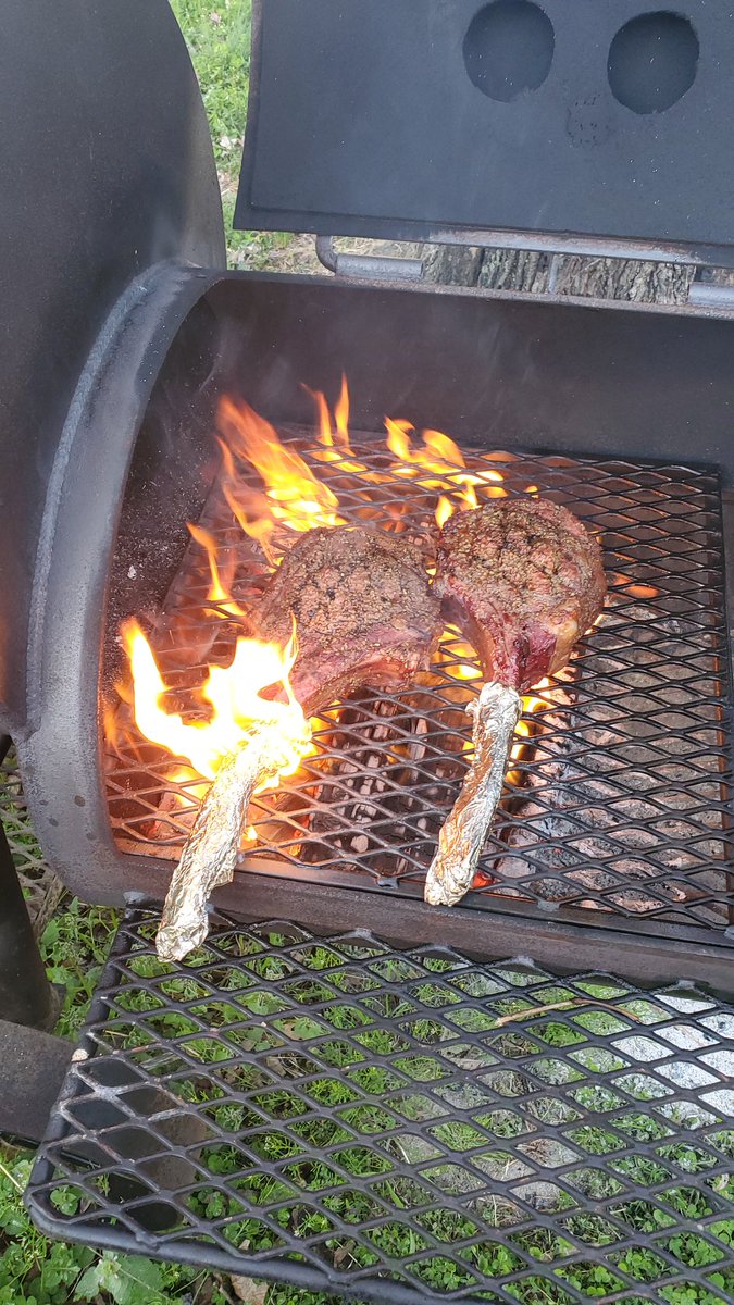 ramtuff02's tweet photo. Birthday dinner complete!! Without a doubt, this will go down as one of my most memorable cooks ever! I had a great time and it was all love! I appreciate you all!! #LEGGGGOOOOO 🔥🔥🔥🔥🔥🔥🔥🔥🔥🔥🔥🔥 https://t.co/ilFU3Is7BR