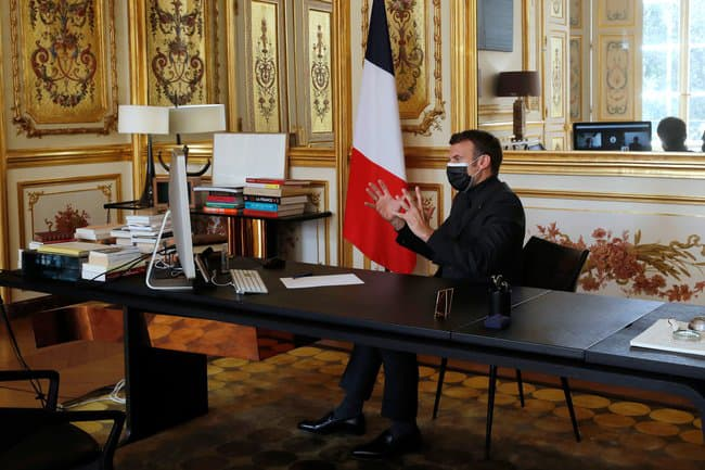 BFMTV's tweet photo. Réouverture des écoles: Macron confirme la date du 26 avril en maternelle et au primaire
https://t.co/jBv7QpCcg1 https://t.co/7A728d8gEj