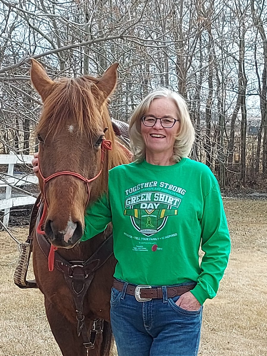 These cowgirls are @GreenShirtDay  proud!! #LoganBouletEffect #talktoyourfamily #organandrissuedonationworks #livingproof @2ndCTR_Society