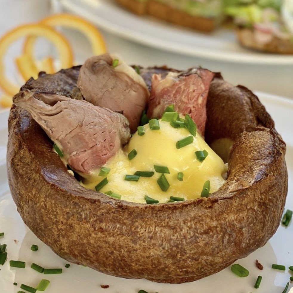 PSSSSSST: BRUNCH IS BACK starting April 10th! 🥩🍳🥂 Make your reservations now at LawrysOnline.com.