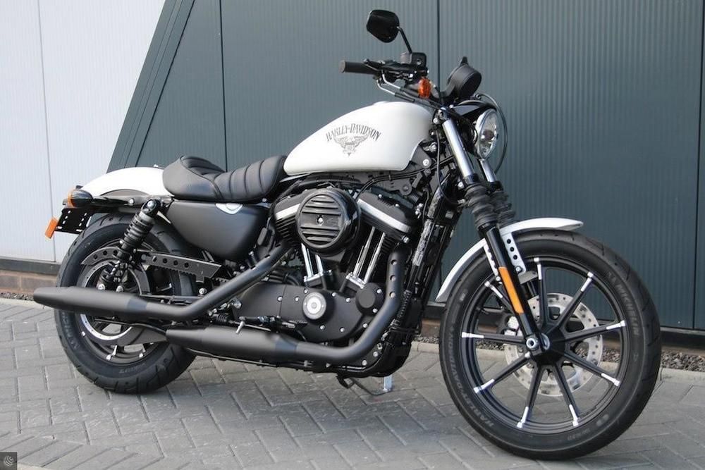 Notariot2's tweet image. I need one 

2018 Harley Iron 883