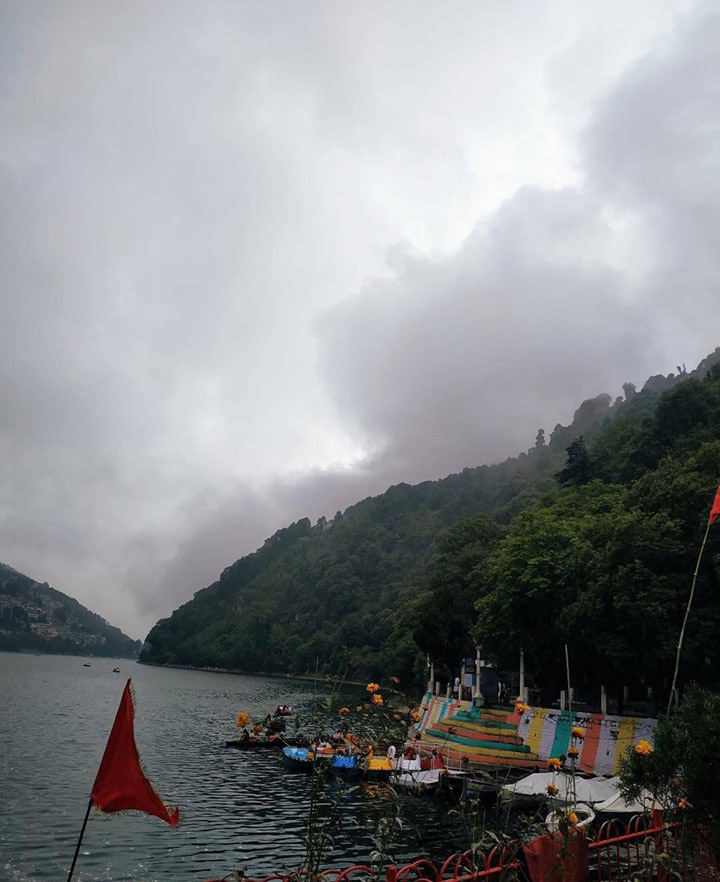Nainital has a divine beauty that can NOT be described but can only be

FELT

Combination of Mountains, Lakes changing weather attracts lovers artist

nainitaltourism.com

#Nainital #Nainitaltourism #Nainitalcity #Uttarakhand