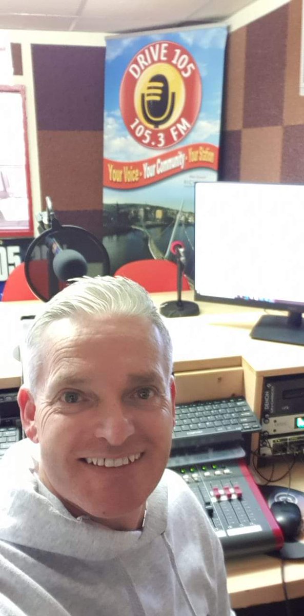 SILVERFOX105FM's tweet photo. Morning it's Breakfast on Drive 105.3fm 8-10am M-F with Kevin Boyle 
☎️ 02871262888
Listen online Click the link https://t.co/hupZk9w6YG https://t.co/jXyOcVyfSv