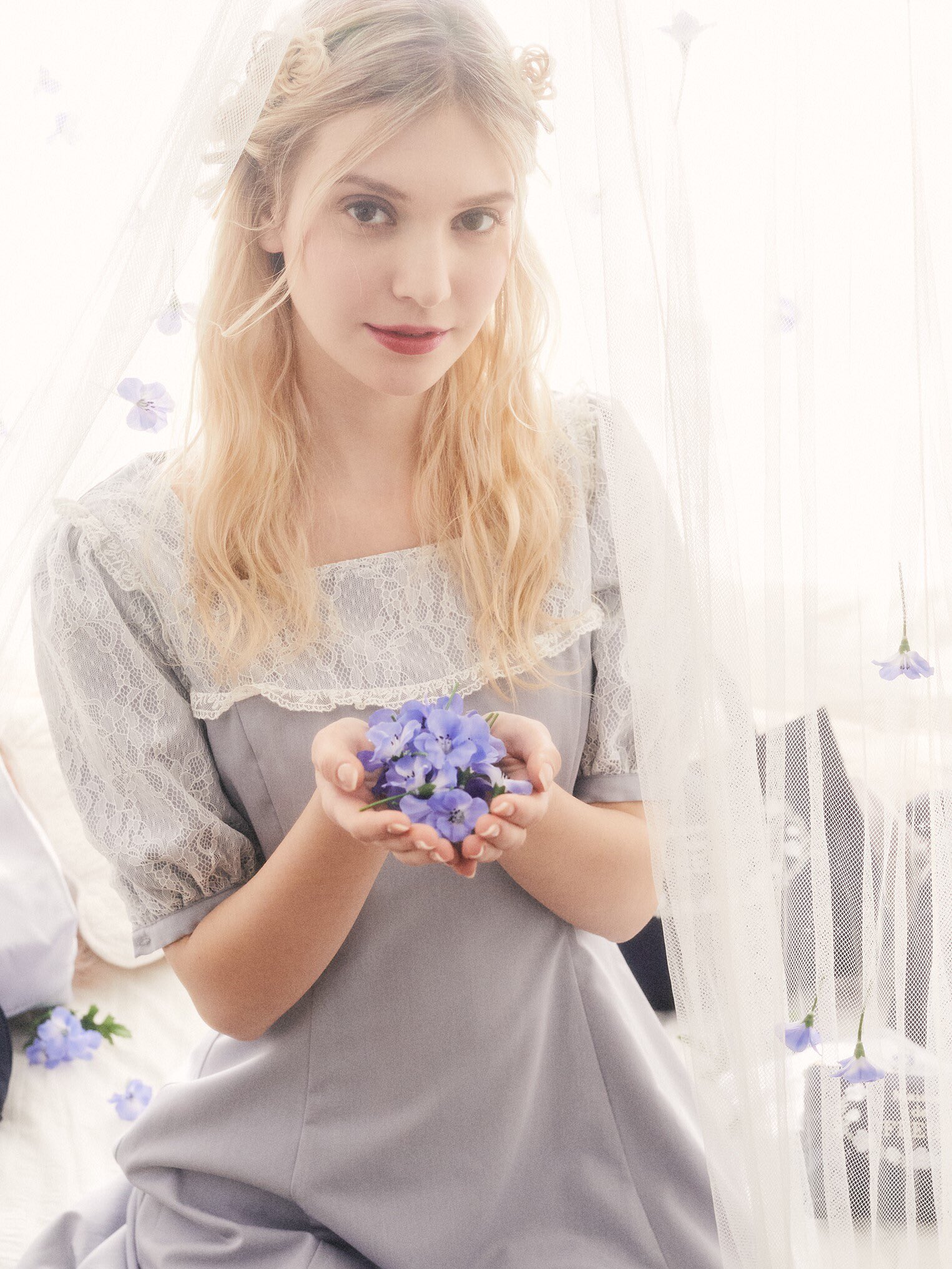 50 Off メゾンドフルール プチローブ カノン バラに触れてみるワンピース プレゼント対象商品