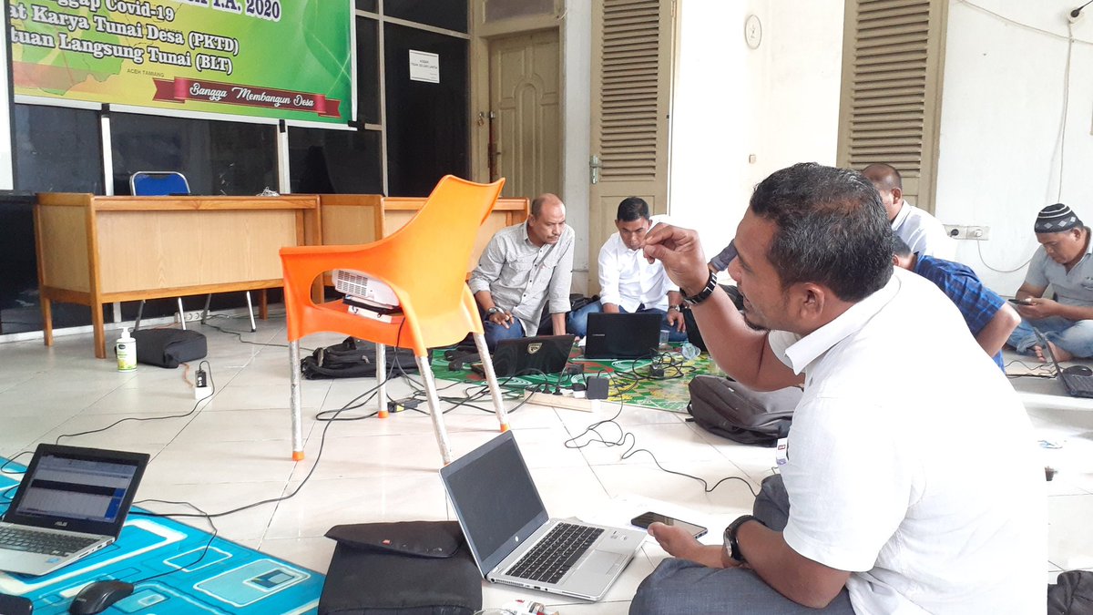 zulhammudi1's tweet photo. IST pengisian Form Infrastruktur kabupaten aceh timur.. https://t.co/2oXVFMHKaV