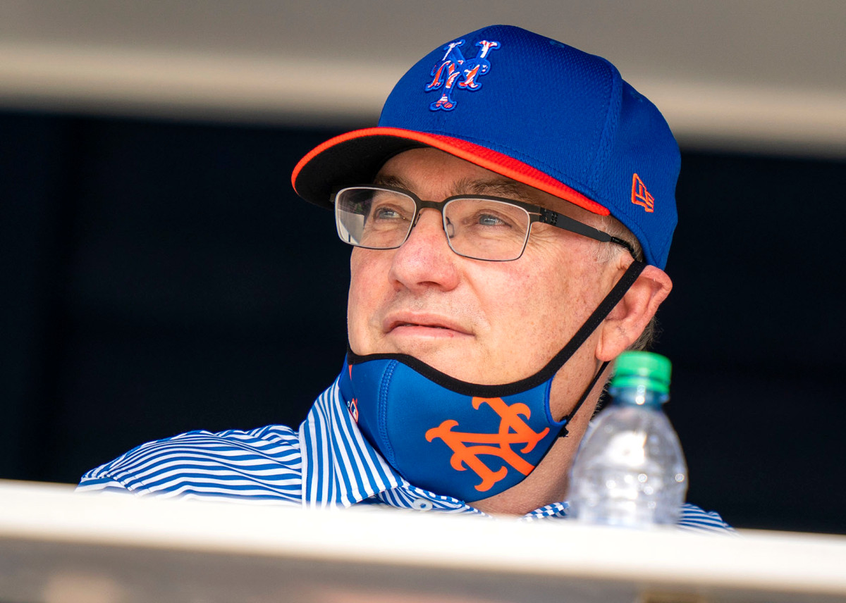 Mets' Steve Cohen getting game ball after team's first win