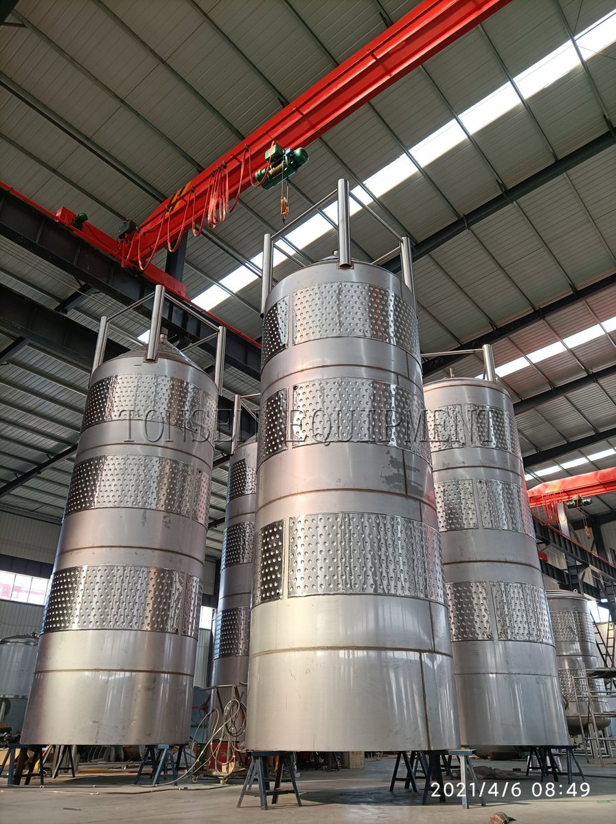 tonsen_brewing's tweet image. Tonsen new production 150BBL/17550L #fermenting equipment for Canada customer! welcome to customize what you want  for your brewery😉🤩
OEM mail:amanda@tonsenbrewing.com
#tonsen #unitank #commercialbrewery #alecompany #brewingco #beerfermenter #fermentation #fermenting #fermenter