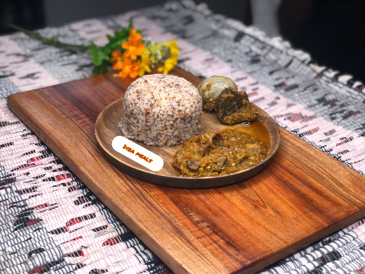 Dibamealshq's tweet photo. Who dey breet wey never chop our food??!! That one no sure o.
Enter our DM or call us to breet well.
#foodvendor #ifesfinest #streetfood #bestyoueverhad #ounje #ofadasauce #business #entrepreneurs https://t.co/ZrhM6F0Xwn