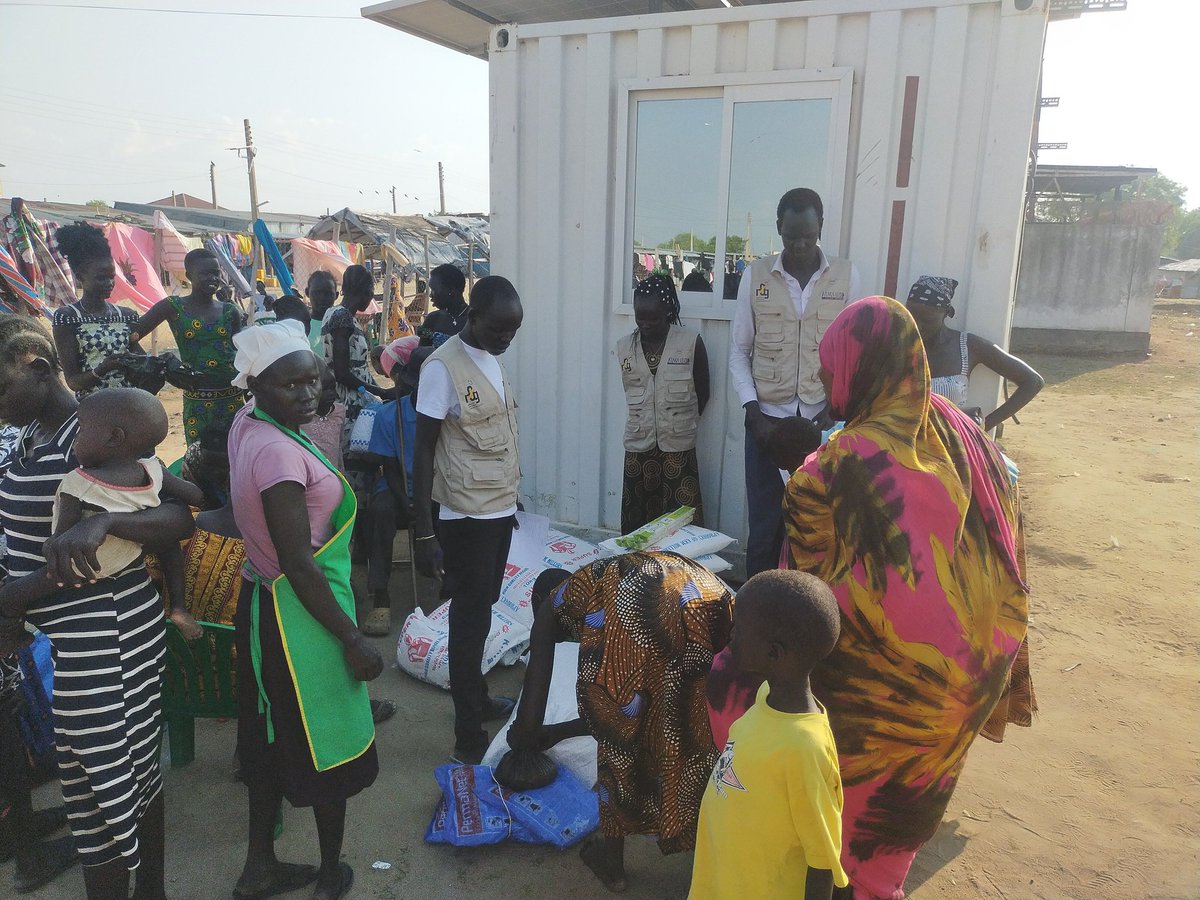 Everyday is a memory of how #BCH has changed lives of our helpless people in #Bor #SouthSudan and we are grateful to #BCH community for unconditional love. <a href="/eatBCH_SS/">eatBCH South Sudan</a> <a href="/undpsouthsudan/">UNDP South Sudan</a> <a href="/EmergentReasons/">emergent_reasons#100🌵</a> <a href="/eatBCH/">eatBCH</a> <a href="/BCHmeetups/">Bitcoin Cash Meetups</a> <a href="/RespectBitcoin/">👁 SiTOSHi BiTCOiN 👨🏻‍💻</a>