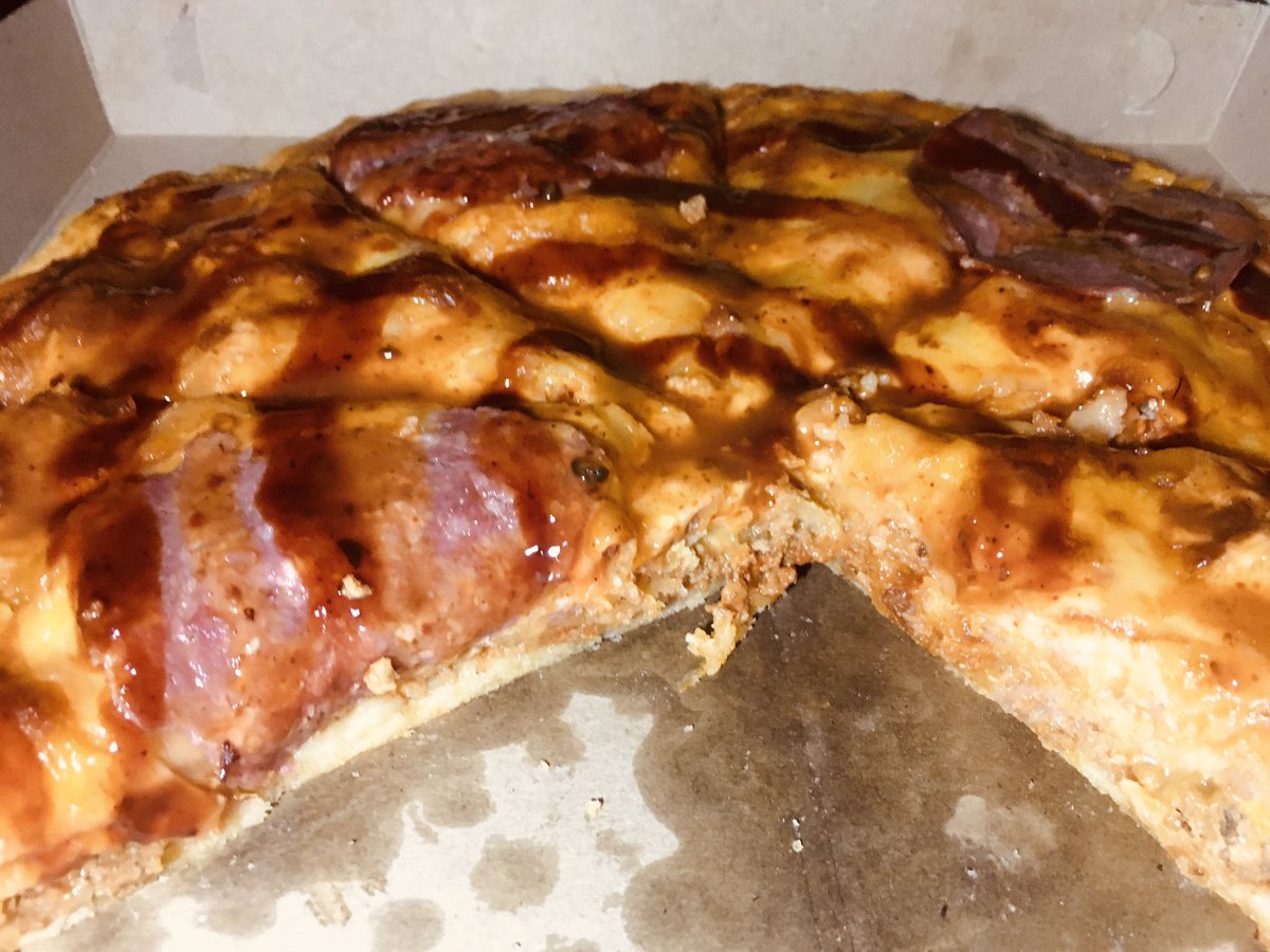 CornerPizza's tweet photo. 🤤 Double decker https://t.co/QAt0QUEhmD