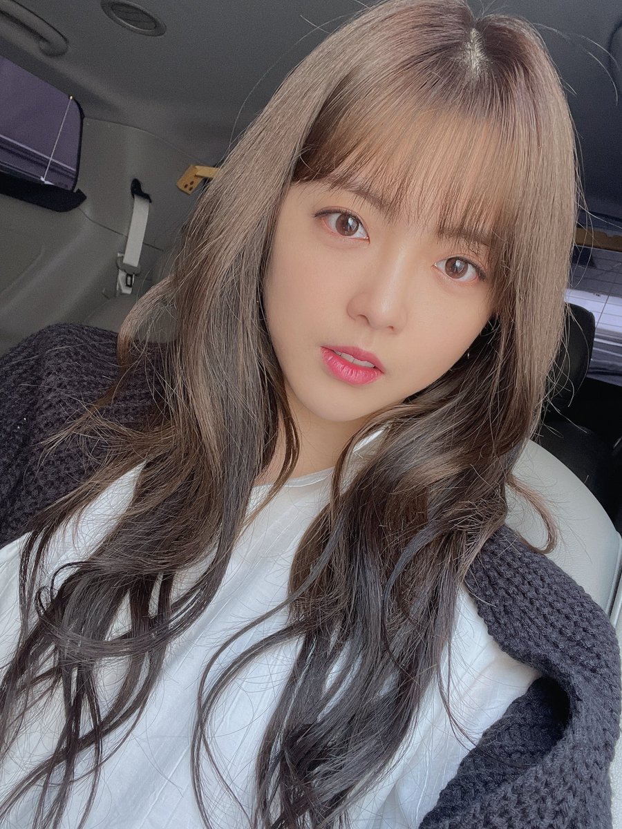 WekiMeki 위키미키 tweet media