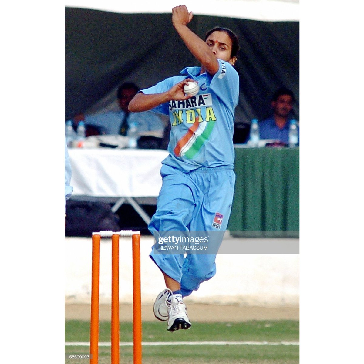 IWomensCricket's tweet image. #OnThisDay in 2005 Indian women&apos;s cricket team reached their 1st world Cup final under Mithali Raj&apos;s captaincy against New Zealand
Captain @M_Raj03 score unbeaten 91* runs 
@NooshinKhadeer took 3 wickets
@amtaji took 3 wickets
#neetudavid took 2 wickets