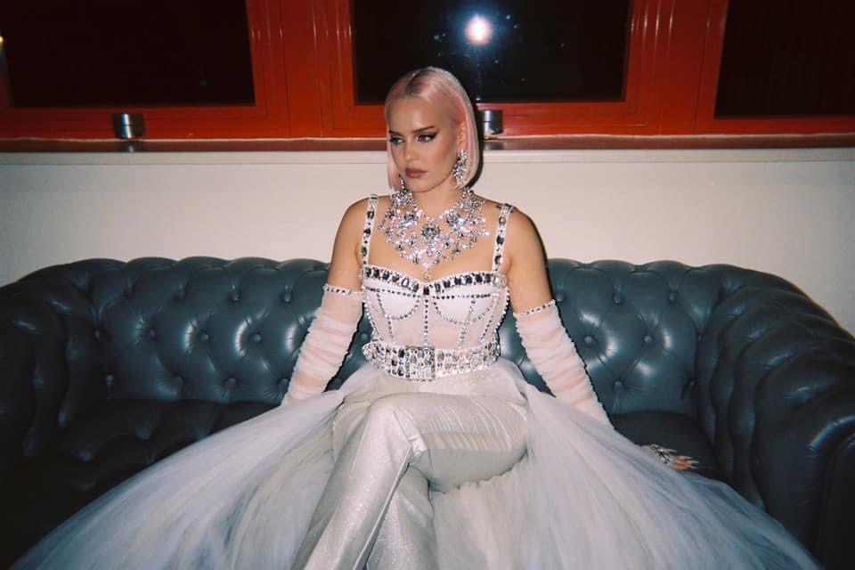 Happy birthday to Anne-Marie, John Oates and Blue member Duncan James!   