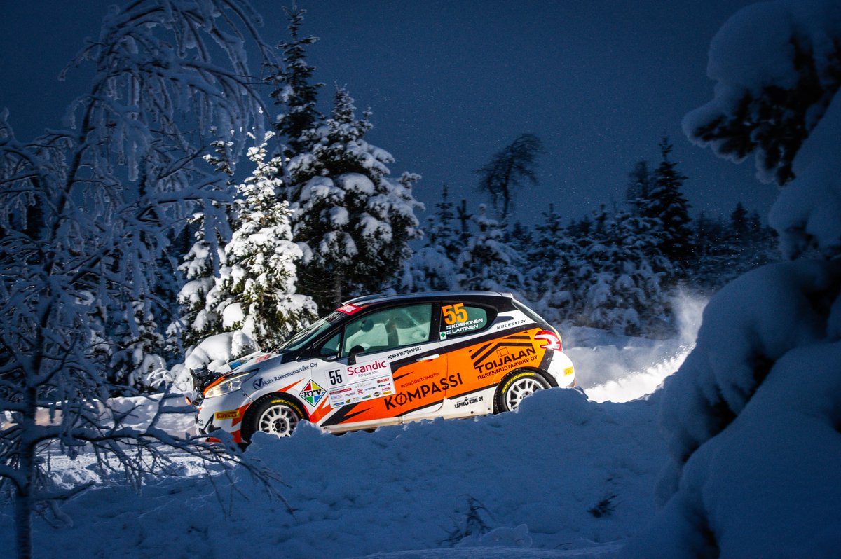 Esittelyssä SM3-luokan TOP3 talvikauden jälkeen 

1️⃣ <a href="/TuukkaHallia/">Tuukka Hallia</a> - Ford Fiesta Rally4 52p 
2️⃣ Henri Hokkala - Peugeot 208 R2 35p 
3️⃣ Roope Korhonen - Peugeot 208 R2 32p 

Kaikki pisteet: bit.ly/3ua276R
Kauden kolmas osakilpailu: <a href="/LRRalli/">SM Mad-Croc Länsirannikon Ralli</a> 28.-29.5. 

#RalliSM