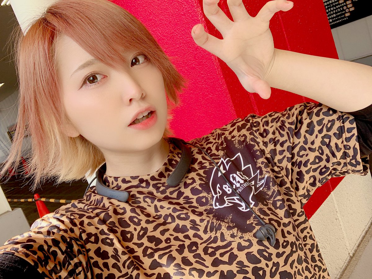 葉月さんから #大阪市淀川区 の #ブラパン での実践終了報告きてますよ。
プラスで終了ッ!
さすが『女豹葉月さん』
狙った獲物わ逃しませんなッ!
今日も来てくれた方々と愉しく『天使の笑顔』でスロ打てたことでしょう!
#葉月 さん
#でちゃう!
#大阪市淀川区
#ブラパン
#天使の笑顔