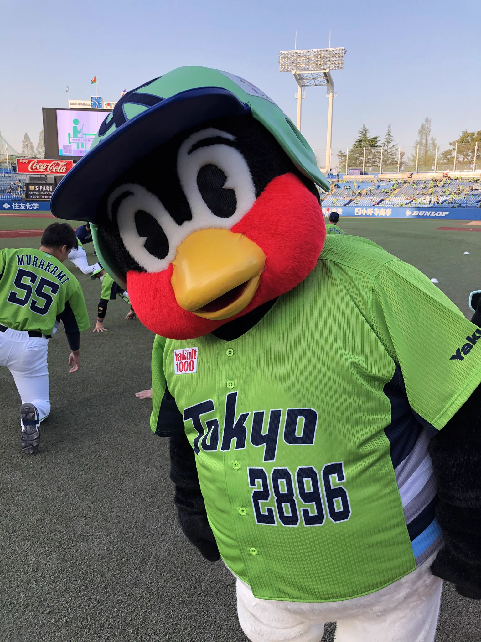 東京ヤクルト スワローズ　SwallowsCrewユニフォーム　つば九郎【M】 東京ヤクルトスワローズ公式 on X: 