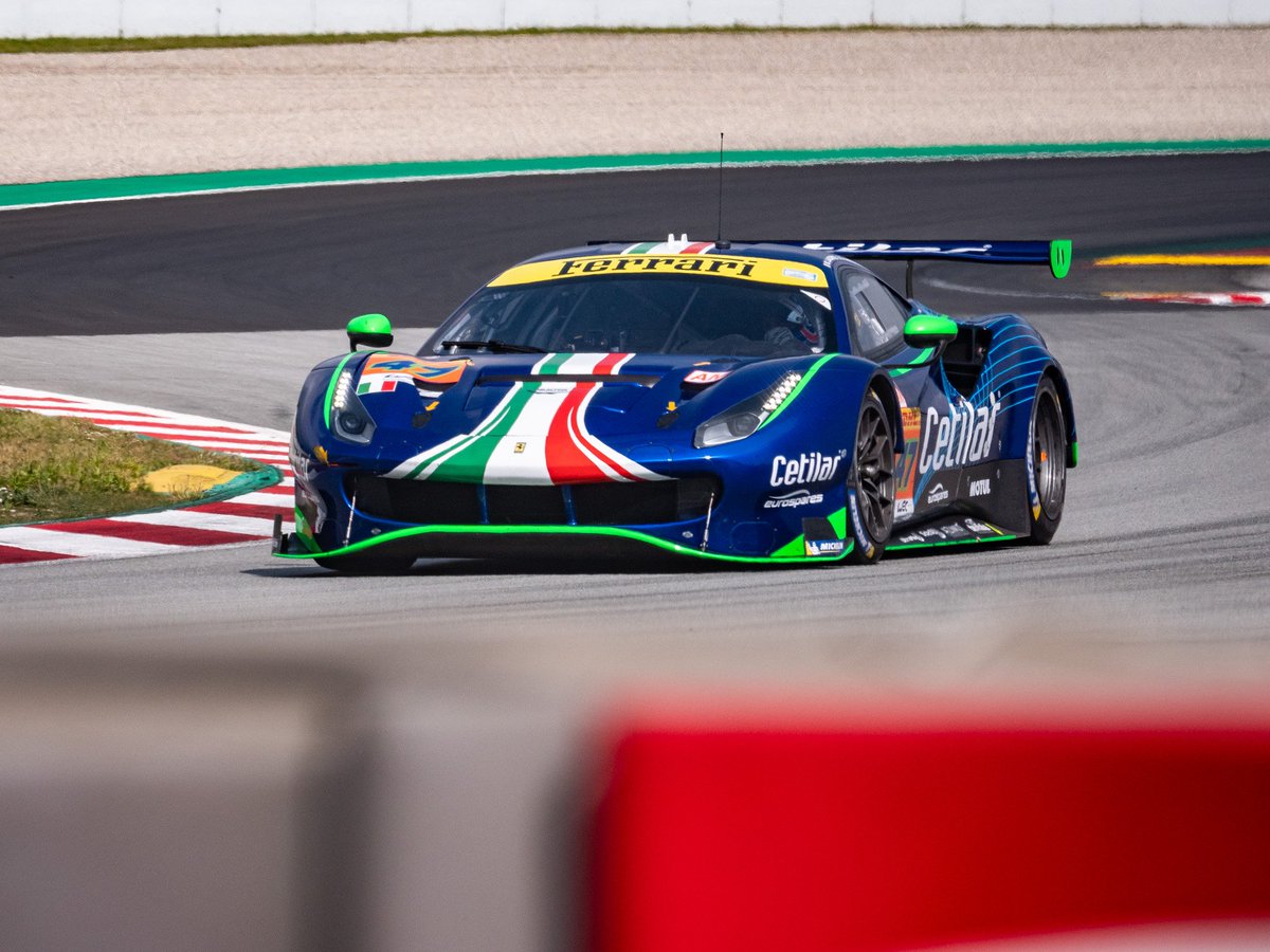 SalaStampRacing's tweet photo. #Wec Nella giornata di ieri il team @CetilarRacing sul @Circuitcat_eng ha svolto diversi test in preparazione del @FIAWEC con la #Ferrari #488Evo
📸 Team https://t.co/Rf9tVoGkzH