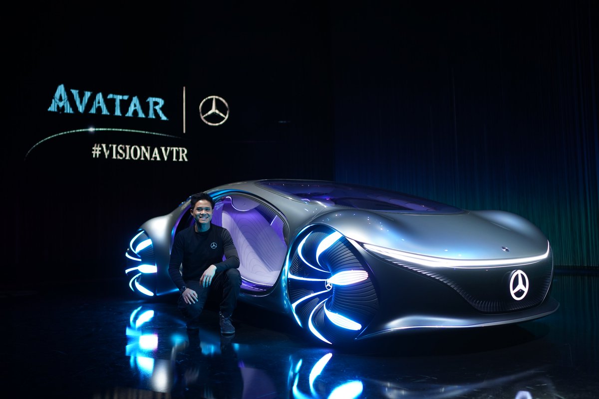 AlexDang_Design's tweet photo. World Premiere @CES2020 #visionAVTR #mercedes #jamescameron #jonlandau #avatar #moviecar #driving #designthefuture #Sustainability https://t.co/3XfG57FRNO