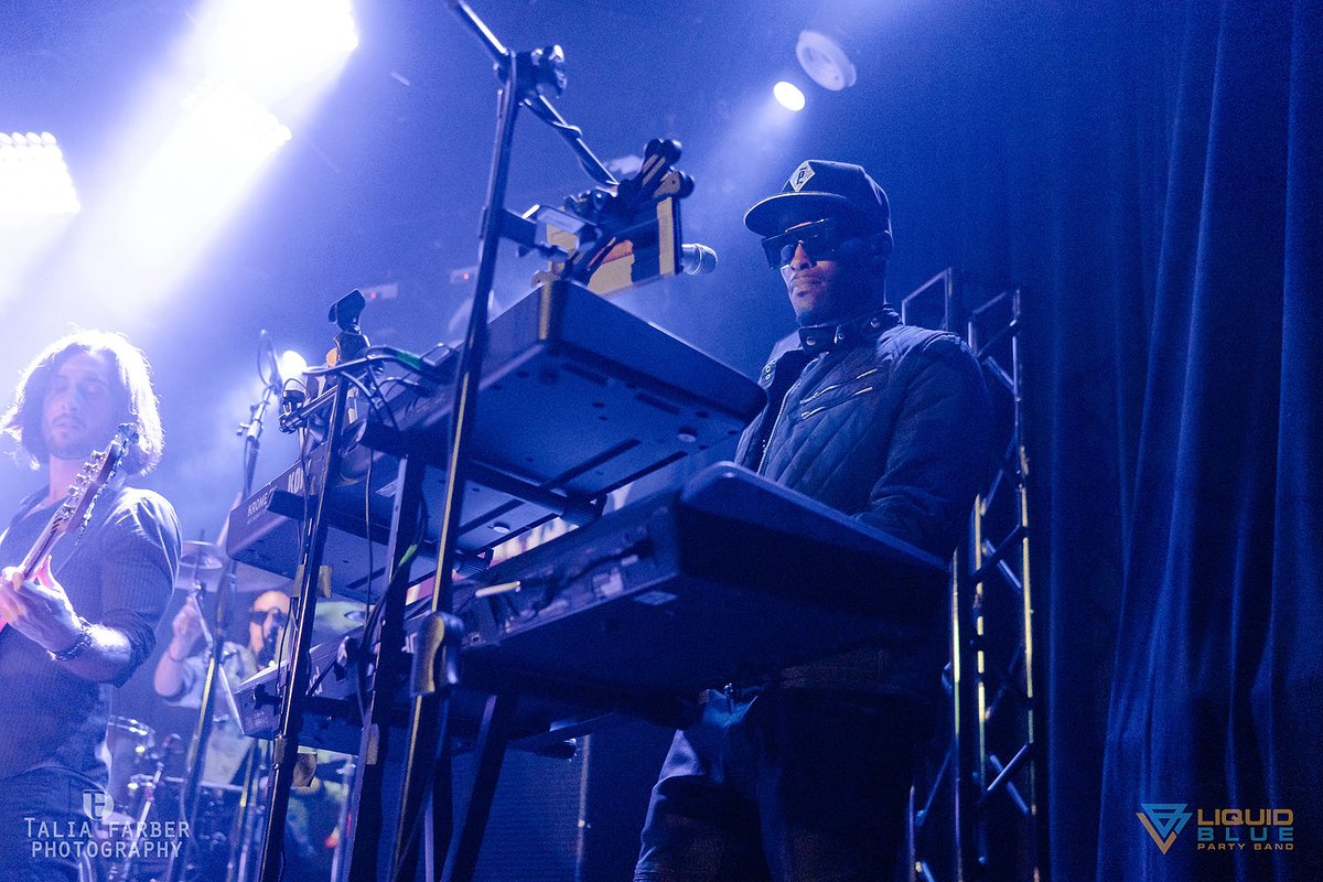 LiquidBlueBand tweet media