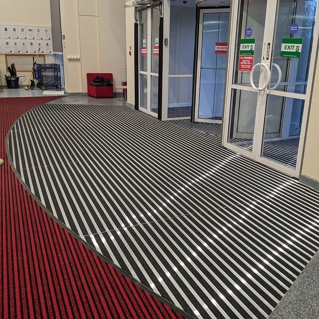 QuantumFlooring's tweet photo. Quantum Flooring offer a complete range of entrance matting.

🇬🇧  Made in Britain
📏 Free site measures
🔨 Ready to fit (Supply and fit available)
💵 Simple pricing

View the complete range:
https://t.co/mRpoRhGNxA

#matting
#barriermatting 
#safety
#freemeasure
#flooringfitter https://t.co/QsmCto59Ml