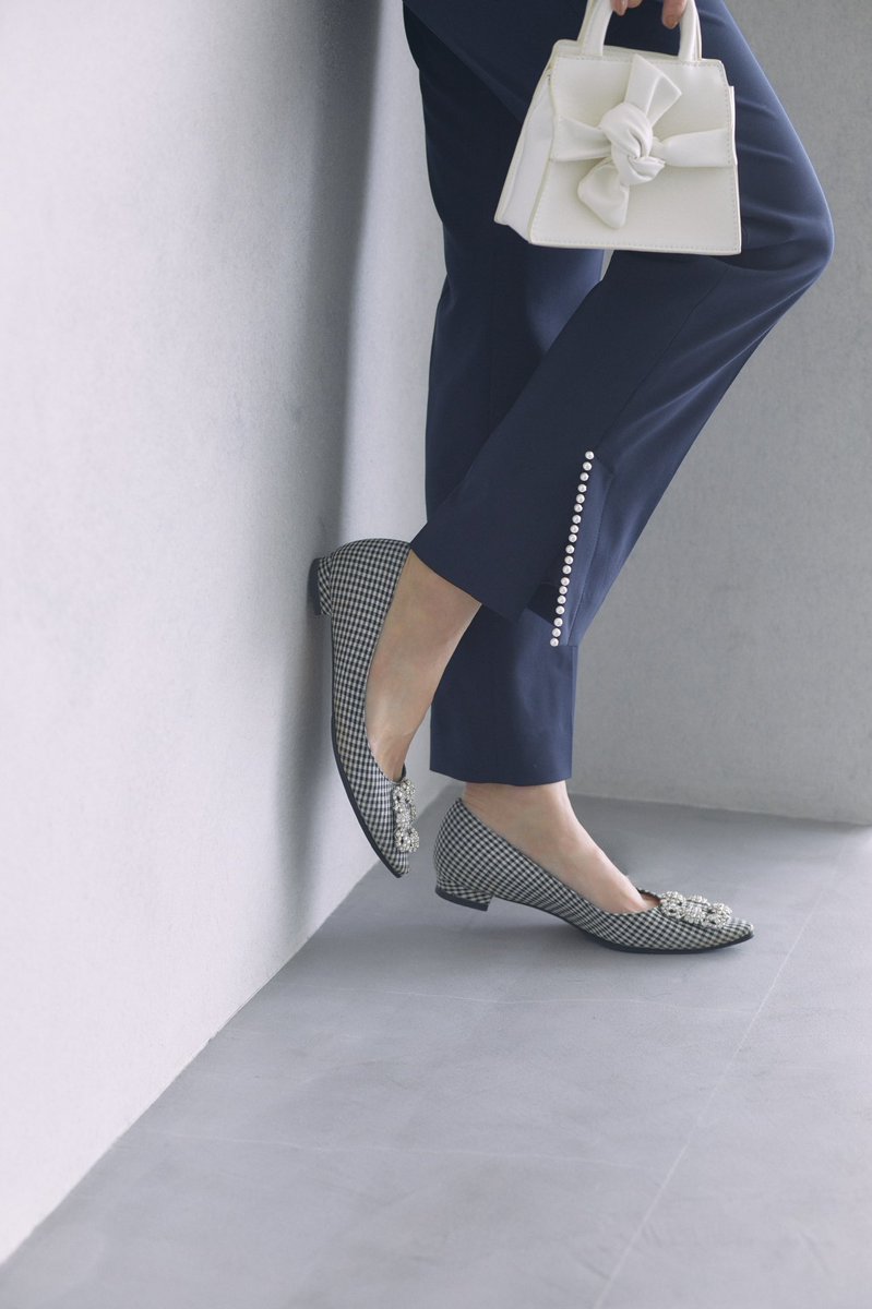 three sisters. スリーシスターズ　スリシス　chay ジレ three sisters. スリーシスターズ スリシス chay ジレ