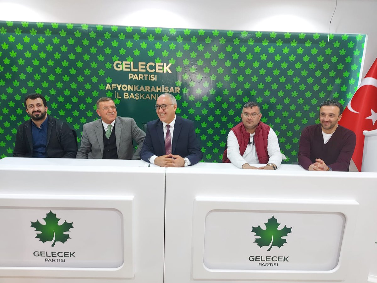Mehmetvize's tweet photo. Genel başkan yardımcımız Doğan Demir,bey Afyon il başkanımız Niyazi Ertaş Gelecek Partisi Afyon İl binamızda yapılan basın açıklamasına misafir il başkanı olarak katılım sağladık.
@dogandemir41 
@NiyaziErta https://t.co/qW7Uye2h7j