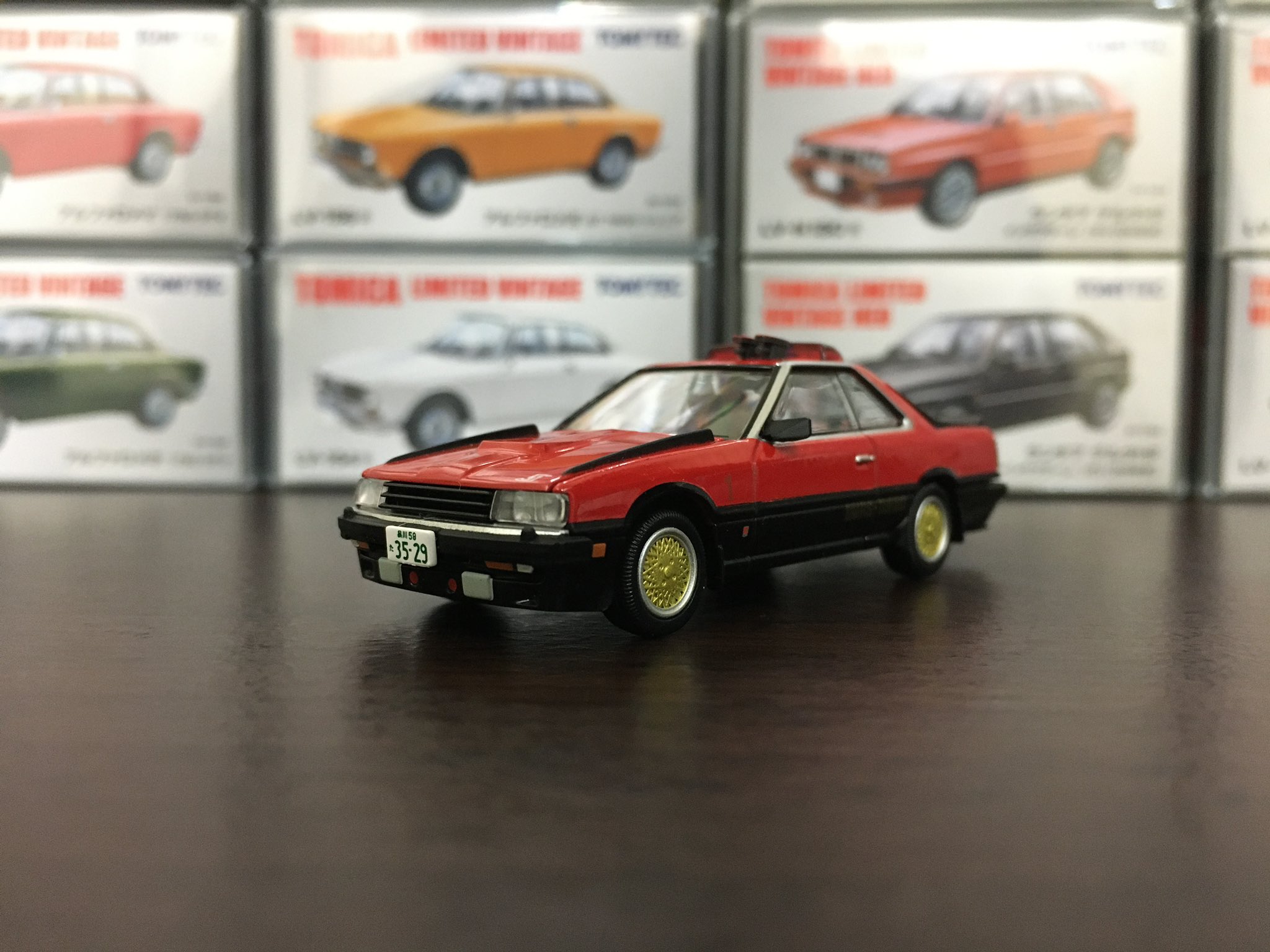 【新品】TOMICALIMITEDVINTAGENEO ニッサンスカイライン 1/64トミカ 2024 TOMYTEC Tomica Limited Vintage Neo LVN308c