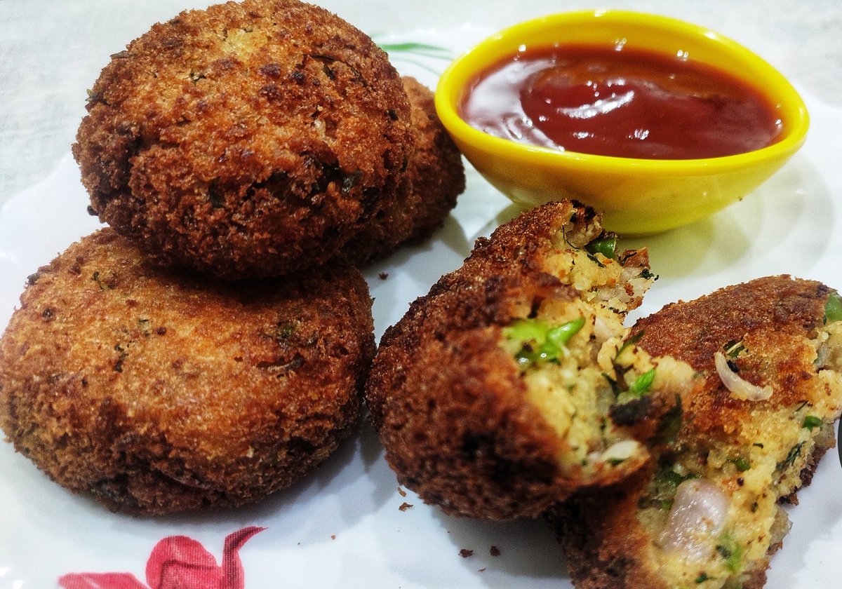Tabassumcooking's tweet photo. Pooha Paneer Cheese Cutlet | पूहा पनीर चीज़ कटलेट

https://t.co/XsiC47thQa

#pooha #tuesdaymotivations #poohapaneer #paneer #cheese #cheesecultlet #cutlet https://t.co/RqqhHys6Ty
