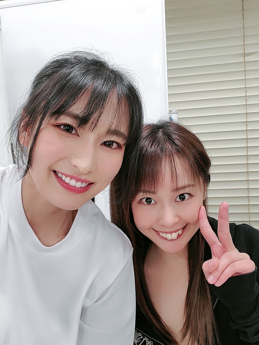 岩沢香代 on X: 同じ事務所の長谷川さや香さんとお初❤️ そして、安定のしずくちゃん💖☺️ また会えて嬉しいー！ ⚠️巻き込み注意⚠️  t.coFIqeEwirKO  X