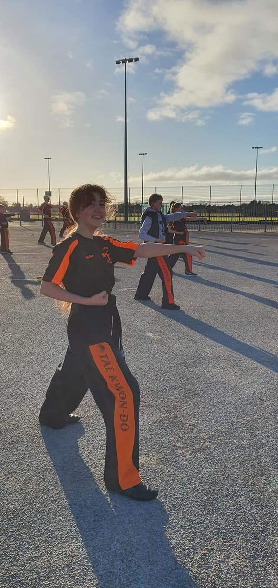 TKDLytham's tweet photo. Lytham Tae Kwon-Do outdoor training tonight - wrap up warm! #indomitablespirit @SportFylde @ActiveLancs @Sport_England https://t.co/WeJHJYspJw