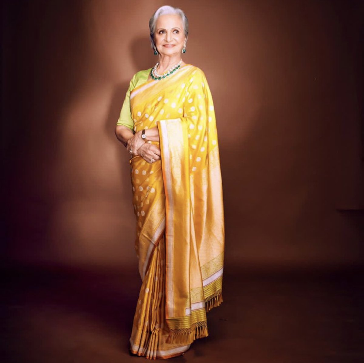 Waheeda Rehman ji looking ever so graceful in our yellow Benarasi saree. Stylist : Neha Chaudhary Makeup : Tulsi Solanki Photographer : Tejas Nerurkar #Gaurang #GaurangShah #ShahGaurang #WaheedaRehman