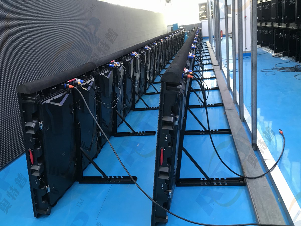 atop_led's tweet image. P10 outdoor stadium premeter led screen
#ATOPLEDSCREEN
#stadiumledscreen
#advertisingsreens