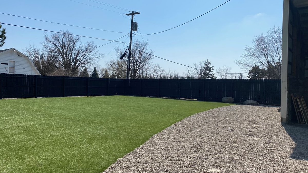 LaurenHall's tweet photo. Ever feel bad about leaving your doggie at home for a night out? 

Now under construction in Cheektowaga: Buffalo's first and only indoor/outdoor dog park + bar! 🐕🍺

I took my best furry friend Gucci for a pup-sized sneak peak - check it out at 6:30 on Daybreak! @WGRZ ❤️ https://t.co/jhEKHLL37n