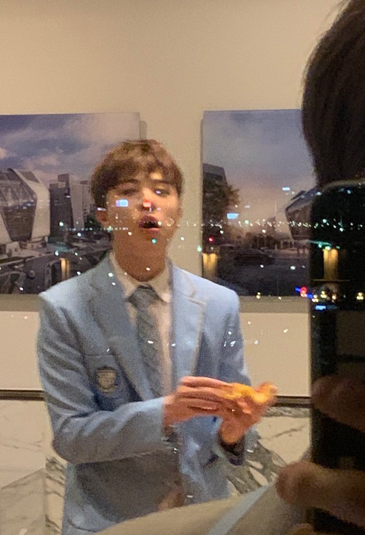 daehyeoniiieee's tweet photo. post your last saved photo in your gallery and caption it "happy pill" 
i'll start~ https://t.co/95NiOx1rtD