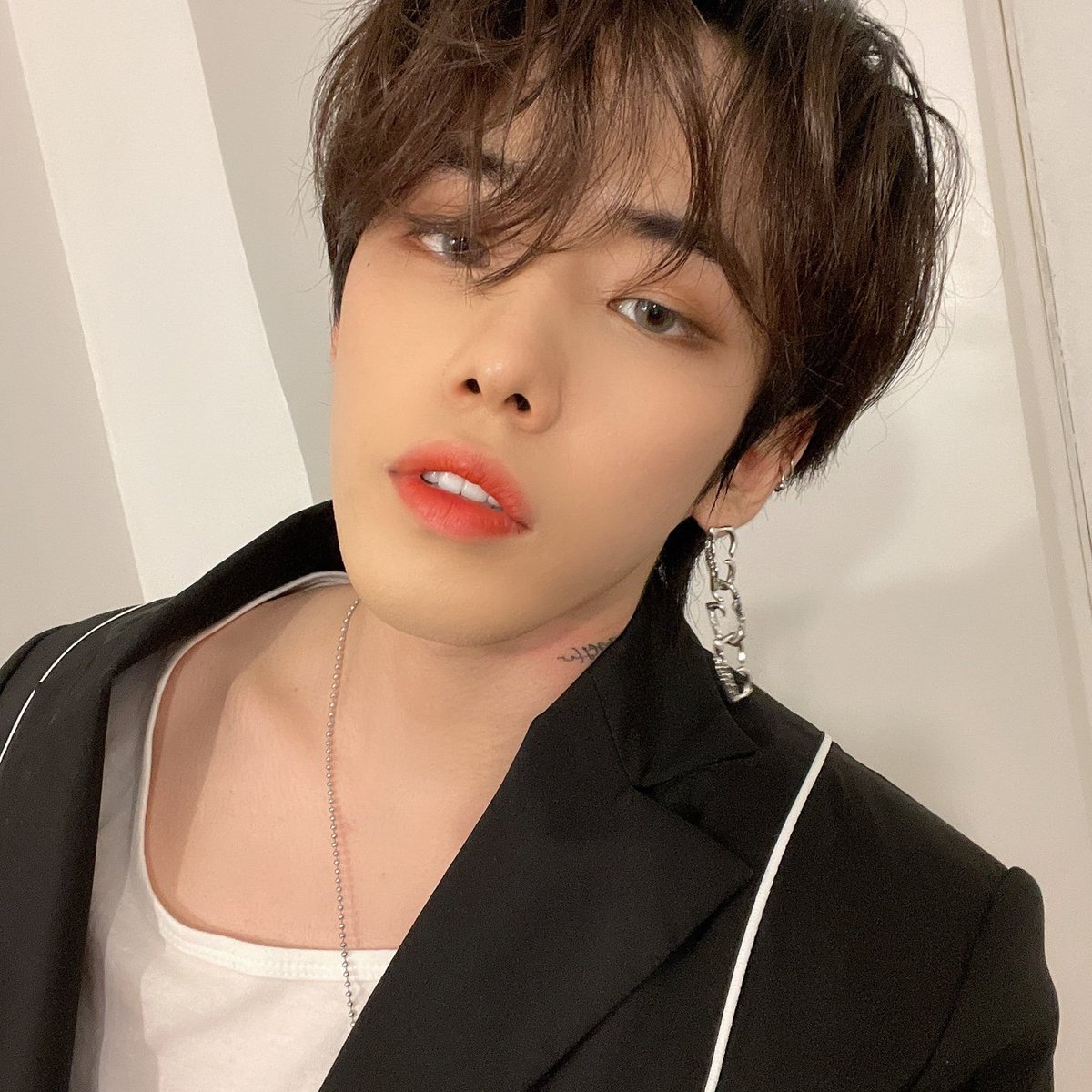 OmegaX_members's tweet photo. [#OX]

한장으로는 부족해서😎

#OMEGA_X #오메가엑스 #XEN https://t.co/1RBXFySzSf