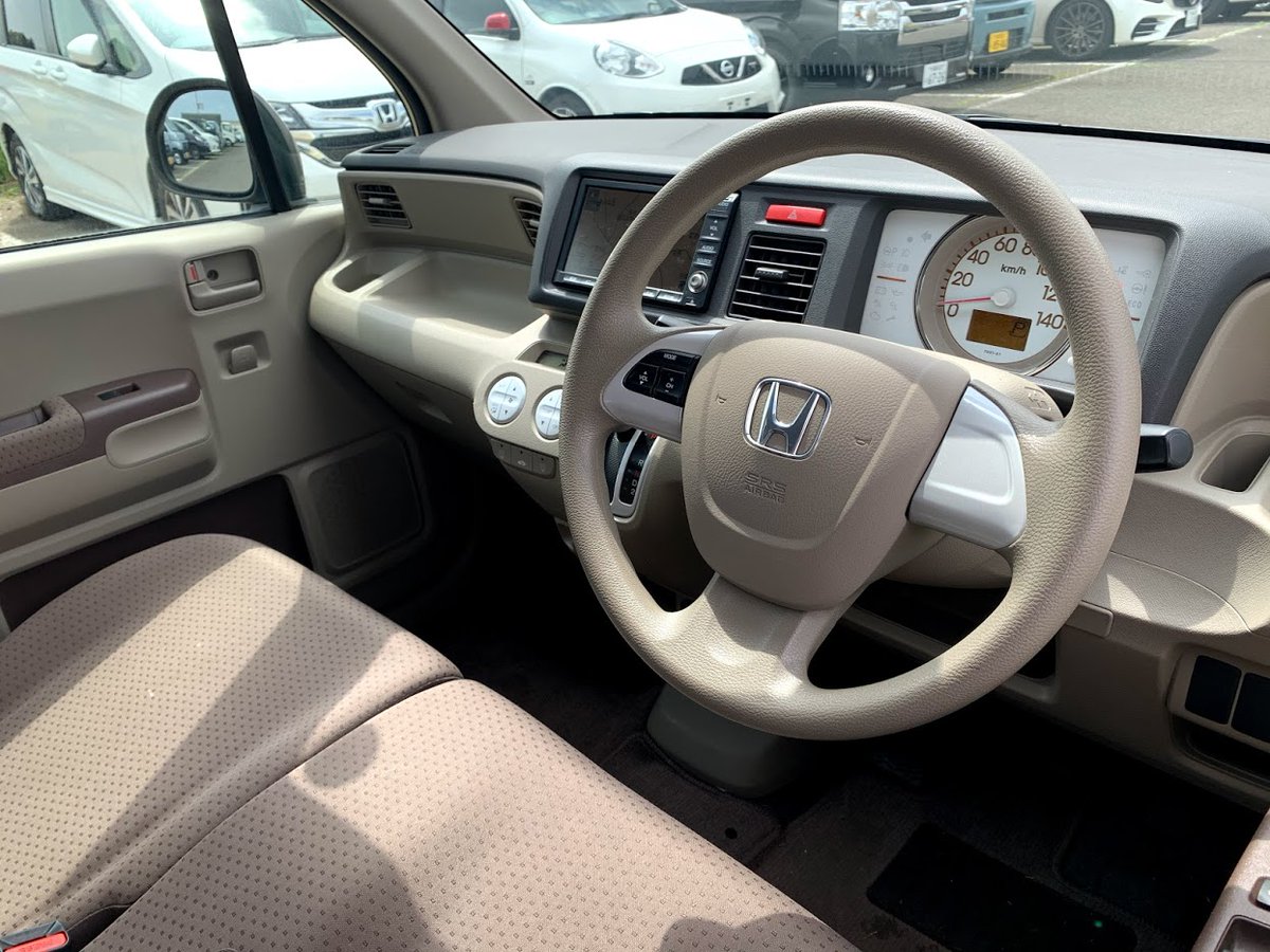 daitokucar1's tweet photo. ホンダライフ入荷しました💁‍♂️
色はベージュ、平成20年で走行距離は6.2万キロ🚗
気になる装備ですがカーナビ、TV、バックカメラ、ETCと充実しています👌
こちらのお車の車両本体価格24.8万円です✨
通勤用にお買い物用にいかがでしょうか。#ホンダライフ #千葉県中古車 https://t.co/aAB8jX9YMy