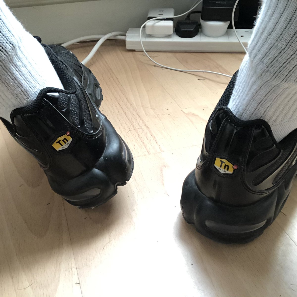 WFH gear in <a href="/MrRiegillio/">MR. Riegillio</a> PVC trackies and black Tn’s. Lunchtime wank break? #gaychav #gayscally #gaytrackies #pvctrackies #pvcfetish #niketn #kiffeur #trackiesfetish #trainersfetish #gaykink