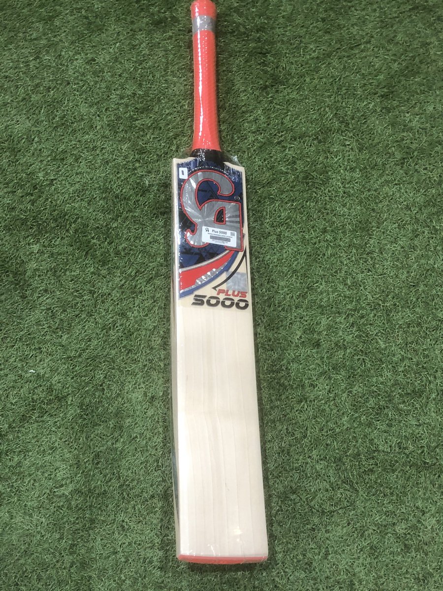 Allthegear99's tweet photo. CA PLUS 5000 #Cricket #Bat

English Willow 
Hand Made in Pakistan
Minimal concaving with a Mid-High Middle
Round Handle and Toe Guard Fitted
Brilliant Value for Money

Weight: 2lb 11oz
Grains: 8
Edges: 41mm

Price:
£109.99 + shipping

#bestbats #ca #pingkings https://t.co/dUXRPjVy5Y