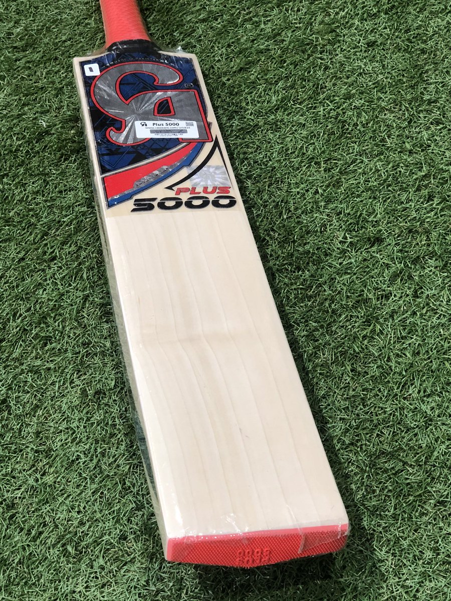 Allthegear99's tweet photo. CA PLUS 5000 #Cricket #Bat

English Willow 
Hand Made in Pakistan
Minimal concaving with a Mid-High Middle
Round Handle and Toe Guard Fitted
Brilliant Value for Money

Weight: 2lb 11oz
Grains: 8
Edges: 41mm

Price:
£109.99 + shipping

#bestbats #ca #pingkings https://t.co/dUXRPjVy5Y