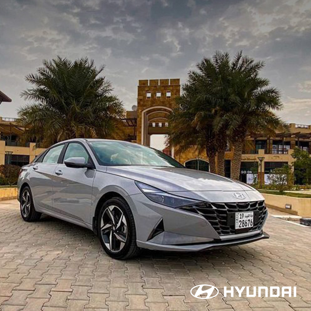 HyundaiMEA's tweet photo. Visionary and innovative style inspires us to be new and different. Let Elantra lead you in questioning the old rules.
📸: @testdriveq8
#HyundaiElantra #ThisIsHowYouDare #ParametricDynamics #HyundaiMEA https://t.co/Pt6tZcF759